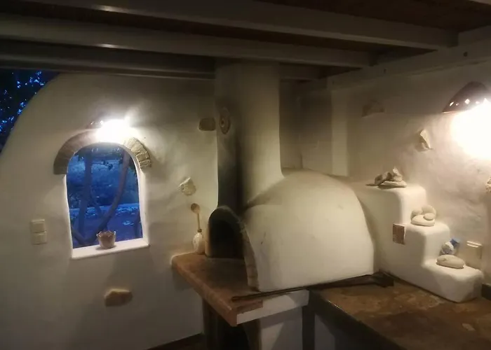 The House Of Manos And Helen Vila Aneratza